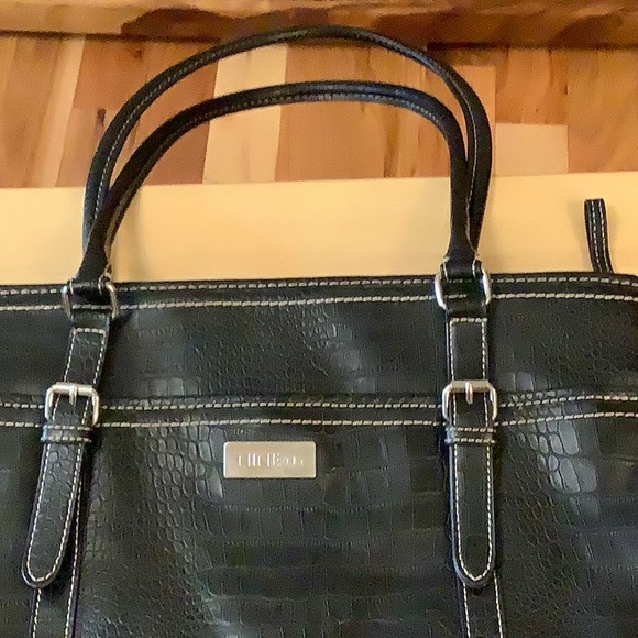 Nine & Co Black Purse - Picture 4 of 9